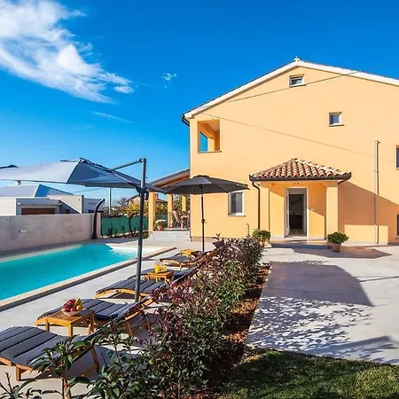 Buzdonka Villa Pula